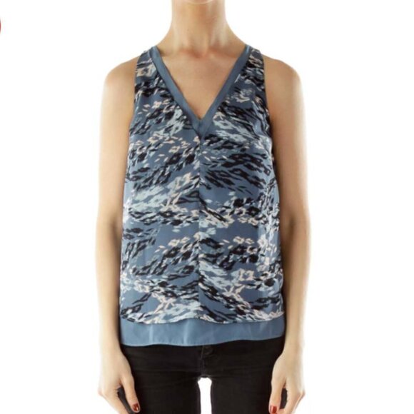 Banana Republic Tops - Banana Republic Blue V-Neck Sleeveless Blouse